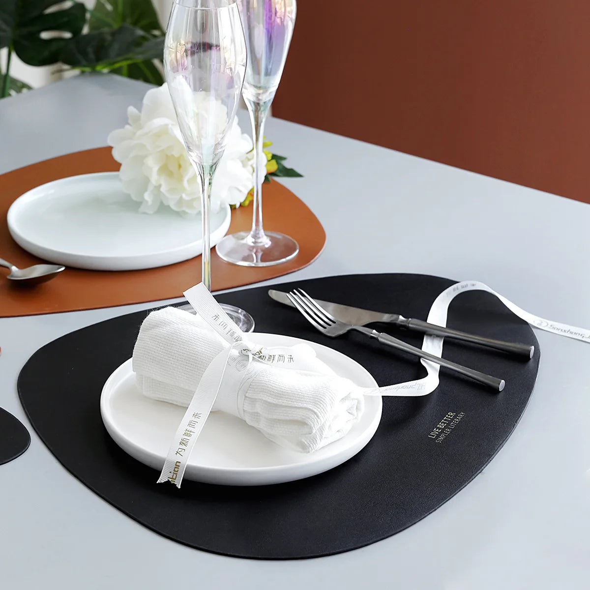 Tableware Pad Placemat Table Mat PU Leather Heat Insulation Non-Slip Simple Placemats Disc Coaster Placemat for Dining Table