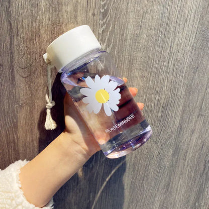 480ml Small Daisy Transparent Plastic Water Bottles BPA Free Creative Frosted Water Bottle With Portable Rope Travel Tea Cup